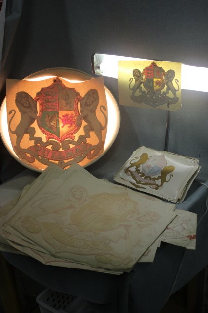 JOB LOT OF VARIOUS DECALS;: JOB LOT OF VARIOUS DECALS; PULLMAN DECALS SMALL & LARGE **** NOTE THESE ARE ORIGINAL OLD STOCK WATER TRANSFER AND CANNOT BE GUARANTEED TO BE USABLE