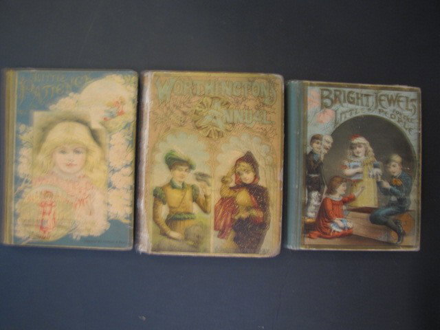Lot of childrens books w/ great lithography: Lot of childrens books w/ great lithography