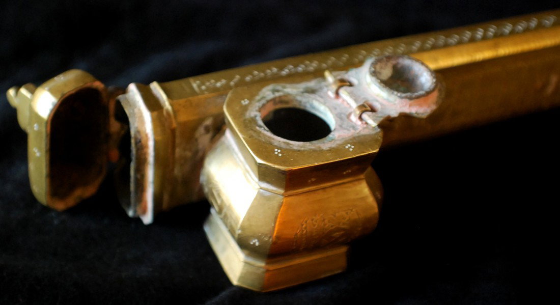 Oriental Brass Buddhist portable Incense burner: Oriental Brass Buddhist Incense burner, 7 ½” long