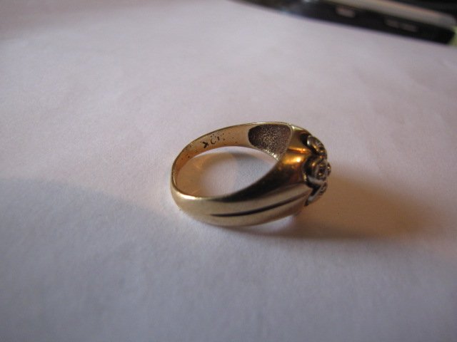 Diamond ring, 10k gold, 4g: Diamond ring, 10k gold, 4g