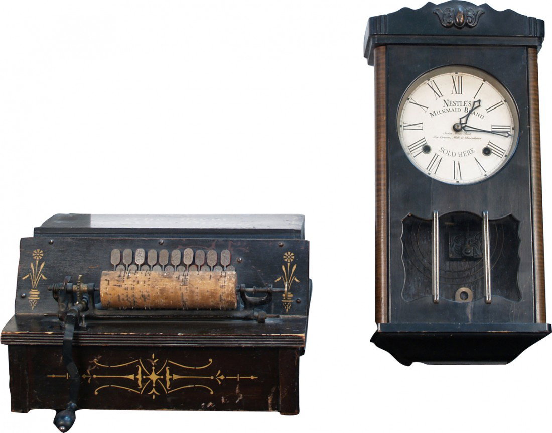 Wall Mount Advertising Clock Nestle's Milkmaid Brand": Wall mount "Nestle's Milkmaid Brand" advertisement clock, works