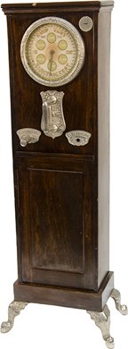 1 Cent Caille Bros. "Eureka" Three In One Test Mac: 1 Cent Caille Bros. "Eureka" Three In One Test Machine c1910, floor model, oak case, missing the shocker unit, otherwise in good condition