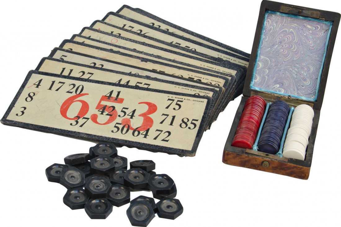 Lot of 3 Early Gambling Items:: Lot Of 3 Early Gambling Items: 1 - Set of 27 red, 27 white, and 27 blue Faro coppers in wood case, 1 - Set of 10 Keno cards, H.C. Evans & Co., Chicago & 1 - Set of 22 black hexagon-shaped Faro coppers