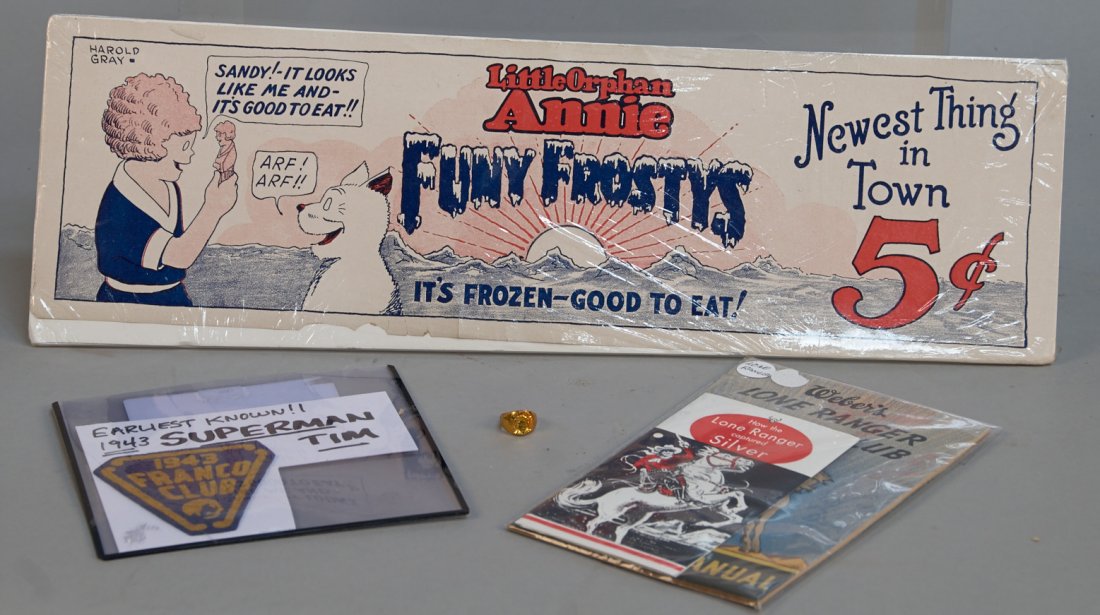 Lot Of 5 Comic Items:: Lot Of 5 Comic Items: 1 - 1943 Superman Patch "1943 Franco Club", 2 - Early Rare Lone Ranger Premiums, "Weber's Lone Ranger Safety Club Official Manual" and "How the Lone Ranger Captured Silver", 1 - 