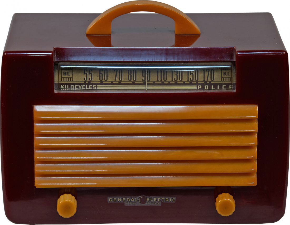 General Electric Model L-572 Tabletop Catalin Radio: General Electric Model L-572 Tabletop Catalin Radio, Superheterodyne, Maroon w/ yellow insert w/ handle & label, Rare, Excellent condition