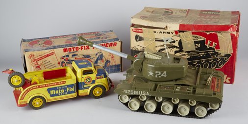 Lot of 2 - Vintage Misc. Made in USA Toy Vehicles:: Lot of 2 - Vintage Misc. Made in USA Toy Vehicles: 1 - "Moto-Fix Tool Kit Tow Car" No. 1015, by Wyandotte, litho. tin & plastic & 1 - "US Army Bulldog Tank", by REMCO, litho. tin & plastic, both toys 