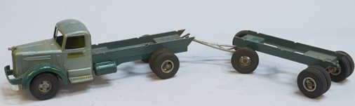 Vintage Smith-Miller Toys Lumber Tractor & Trailer: Vintage Smith-Miller Toys Lumber Tractor & Trailer c1930s, green, tractor No. C-201, trailer No. B-2012/2013