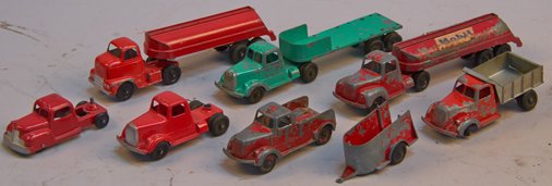 Lot of 8 - Vintage Misc. Tootsietoys Die-Cast Vehicles: Lot of 8 - Vintage Misc. Tootsietoys Die-Cast Vehicles c1940s-1950s, Including: "Mobiloil" tank semi-trailer, dump truck, flat-bed tractor & trailer, etc