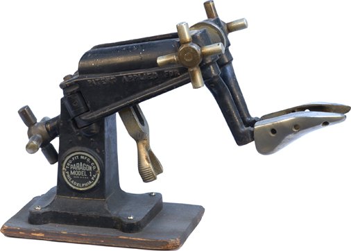 cast iron shoe stretcher