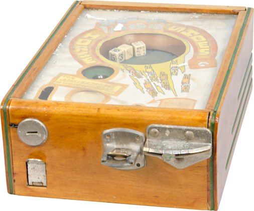 25 Cent Exhibit Supply Horse Shoes Dice Machine: 25 Cent Exhibit Supply Horse Shoes Countertop Horse Race Dice Machine c1935, Background replaced w/ copy, Comes w/ extra background card, In working condition w/ keys