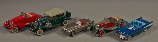 Lot of 5 - Danbury Mint Die-Cast Metal Replica's Of Ame: Lot of 5 - Danbury Mint Die-Cast Metal Replicas of America's Classic Cars: 1 - Clark Gable's legendary Duesenberg w/ O.B., 1 - 1949 Jaguar XK-120 w/ O.B., 1 - 1957 Chevrolet Bel-Air w/ O.B., 1 - 1932