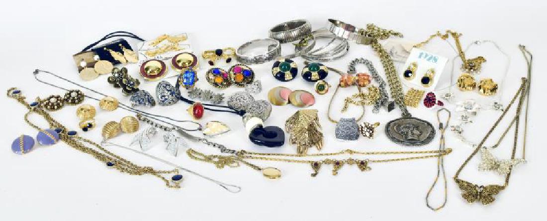 Large Collection Of Contemporary Jewelry: Consists Of 7 Silver Bangles, 4 Silver Bracelets, Two Chain Bracelets,18 Pair Of Earrings, 3 Pins, One Pendant, 15 Necklaces Includes Hearts, Butterflies, Gold Balls And More, Plus 7 Rings.