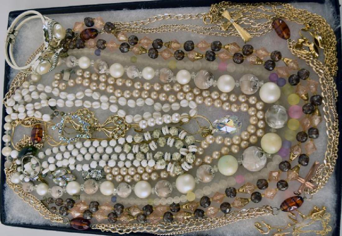 Large Collection Of Costume Jewelry (1 of 1)