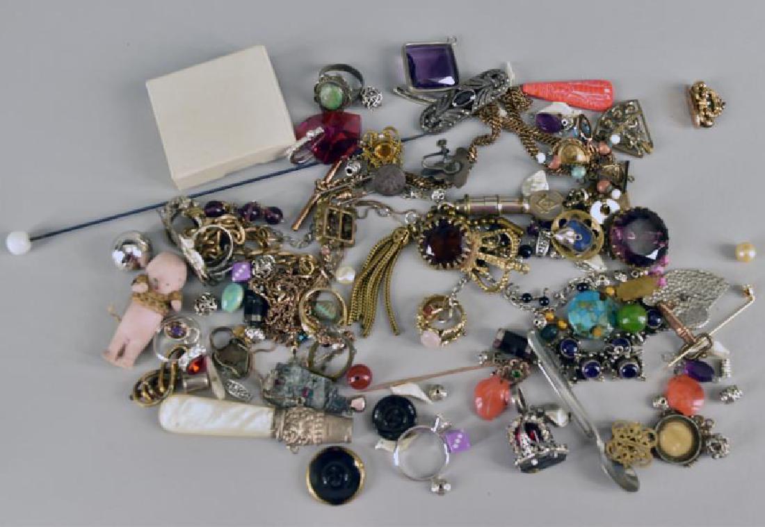 Collection Of Misc Jewelry Pieces (1 of 1)