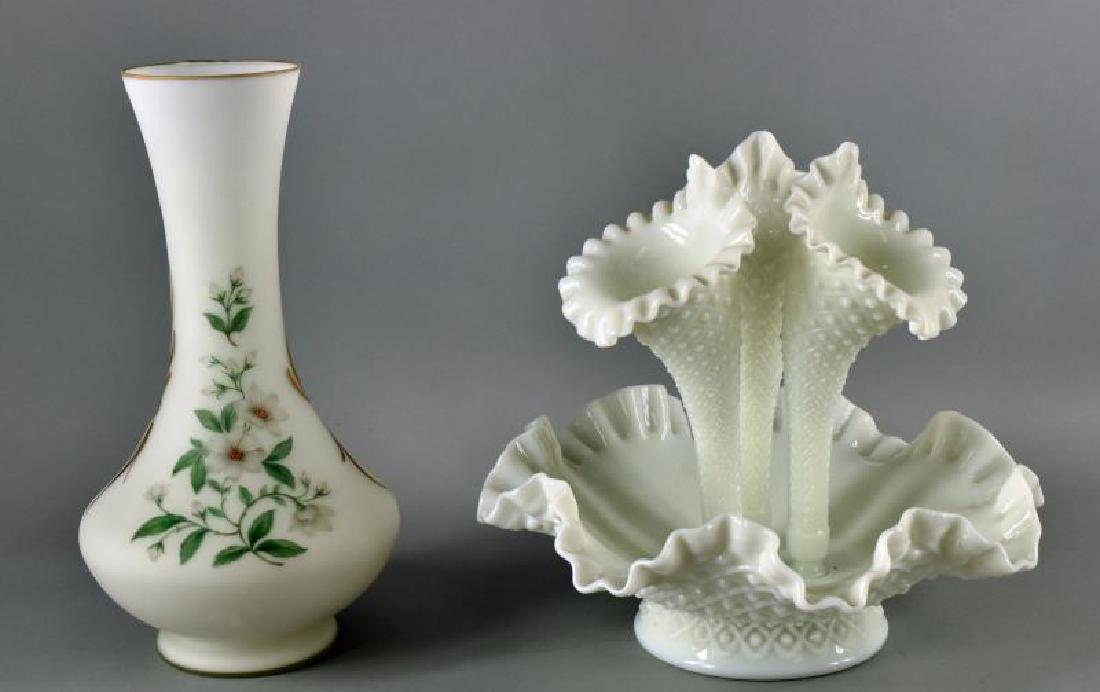 Fenton Epergne Diamond Lace Hobnail (1 of 3)