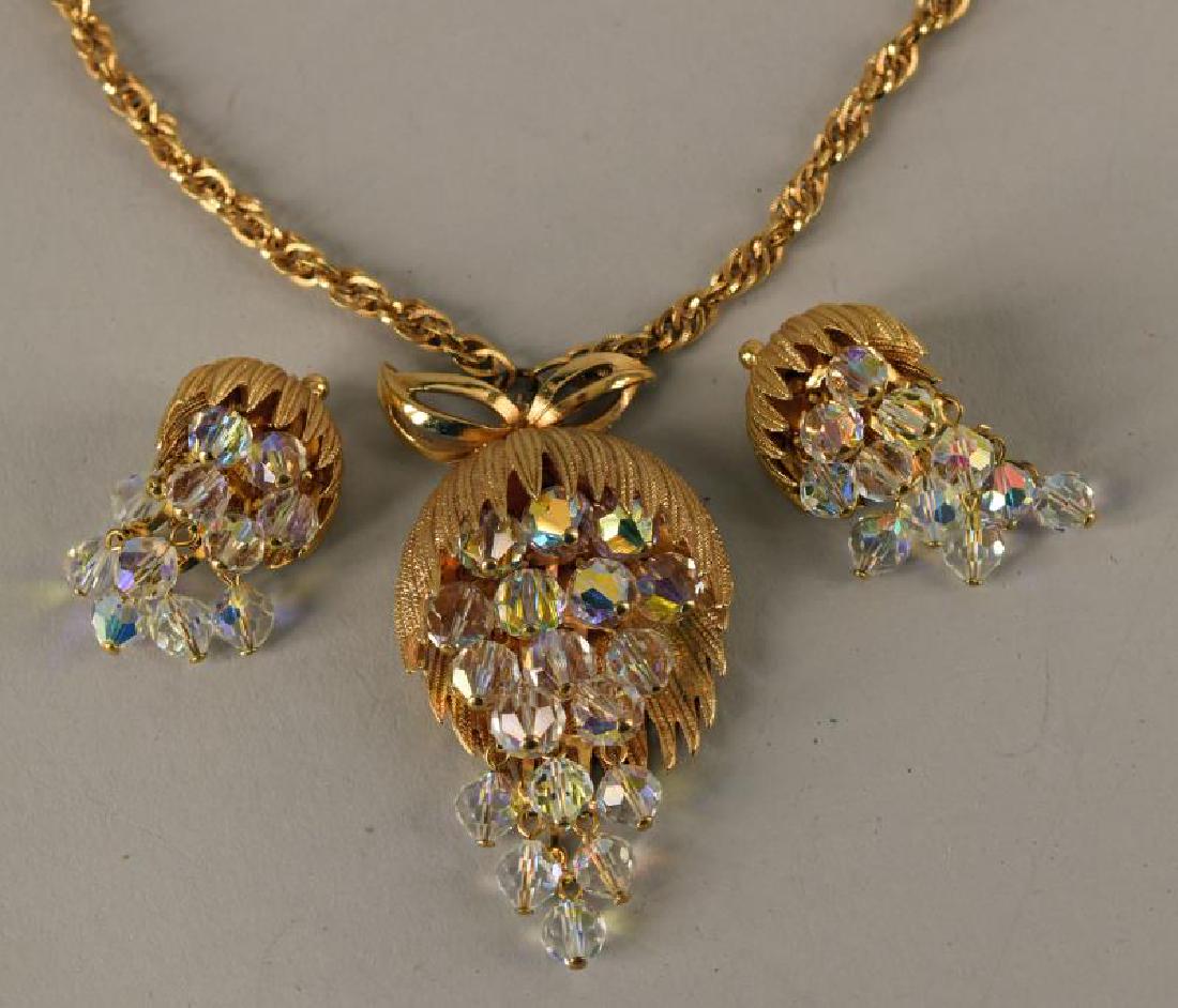 Sherman Parure Goldtone & Grape Cluster Set: Featuring Glass Aurora Borealis Beads On The Pendant And The Clip Earrings. There Is A Patent #156452 On Each Of The Clip Earrings And I Was Able To Determine The Maker As Sherman. This piece is in ex