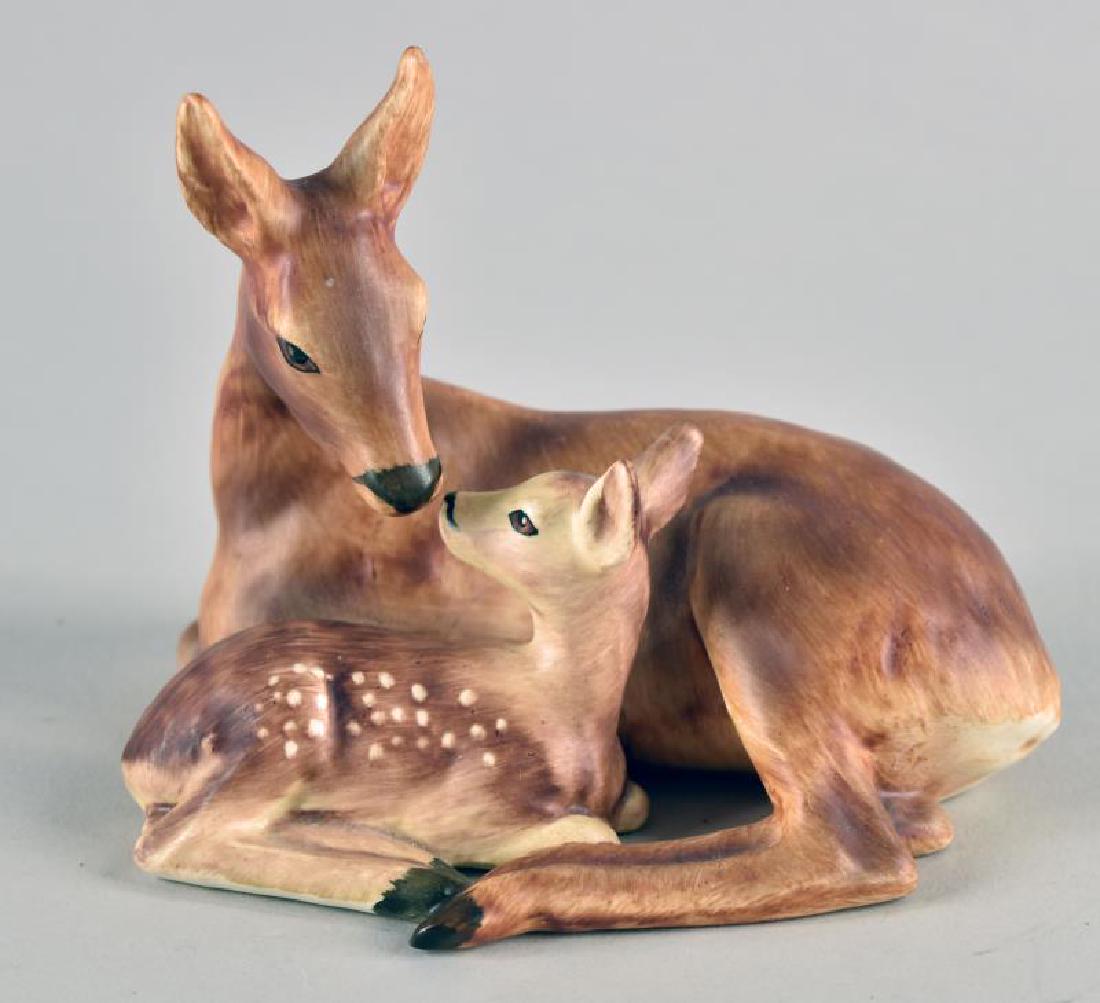 Goebel W. Germany Deer & Fawn Figure: Excellent Condition, No Nicks, Chips Or Cracks. Measuring 4" Tall, 5" Wide And 3.5" Deep.