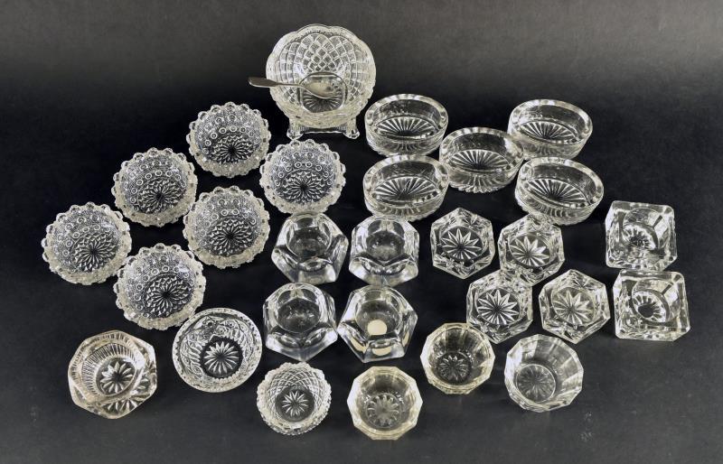 Large Group Of Open Salt Dips Or Salt Cellars: Consisting Of Twenty Eight Salt Dips, Many Matching Four To Six Pieces Sets, One Footed Master Salt. The Master Salt Measures 2" Tall And 3" Across. All Appear To Be In Good Condition, No Cracks, The 
