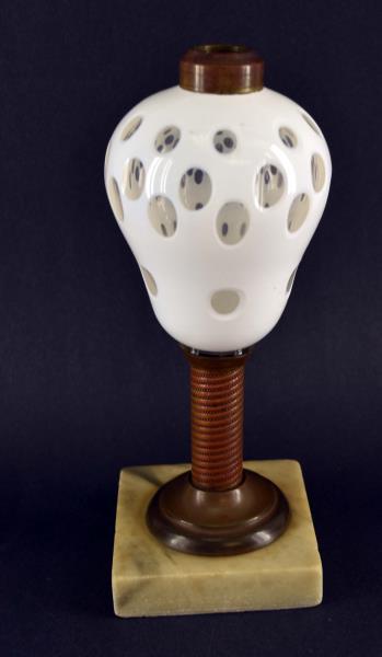 Civil War Period Cased White Cut To Clear Lamp: Featuring A Civil War Period Combination Cased White Glass Cut To Clear Fount From Sandwich Glass. Attribution Is Due To The Clear Glass Wafer Seen Between The Cased White Fount And The Peg, Which Ext