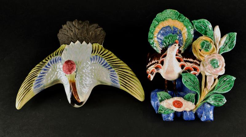 Flying Crane Wall Pocket: Featuring A Hand Made (not Signed) Flying Crane Wall Pocket With Out Stretched Wings. The Wall Pocket Measures 6" Long And 9.5" Across The Wings. It Is In Good Condition, No Nicks, Chips Or Cracks. To