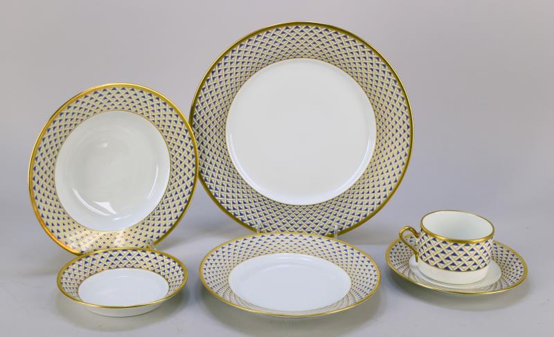 Ginori Diamanti 46 Pcs Partial China Set (1 of 4)