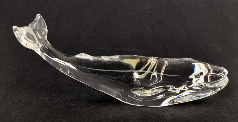 Baccarat Glass Whale: Consisting Of A Crystal Glass Whale Signed And Paper Label Baccarat. Measuring 9" Long, 3.3" Tall And 2.25" Wide. In Excellent Condition, No Nicks, Chips Or Cracks.
