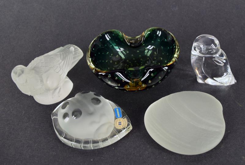 Group Of Art Glass Paperweights (1 of 5)