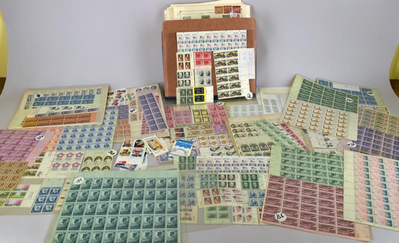 Group Of International And U S Stamps (1 of 4)