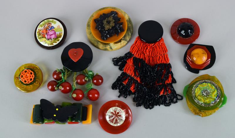 Collection Of Created Bakelite & Acrylic Jewelry (1 of 5)