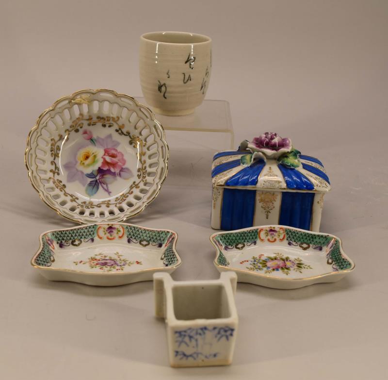 Occupied Japan Porcelain Decorative Items (1 of 10)