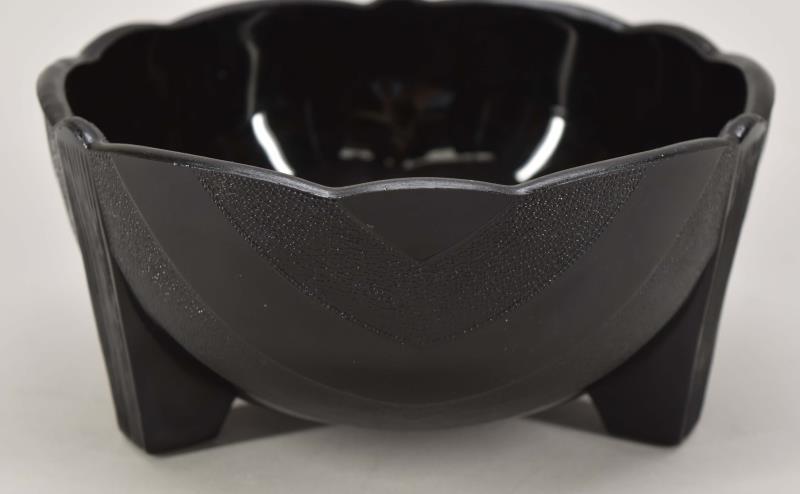 Black Amethyst Glass Chevron Three Footed Bowl (1 of 5)