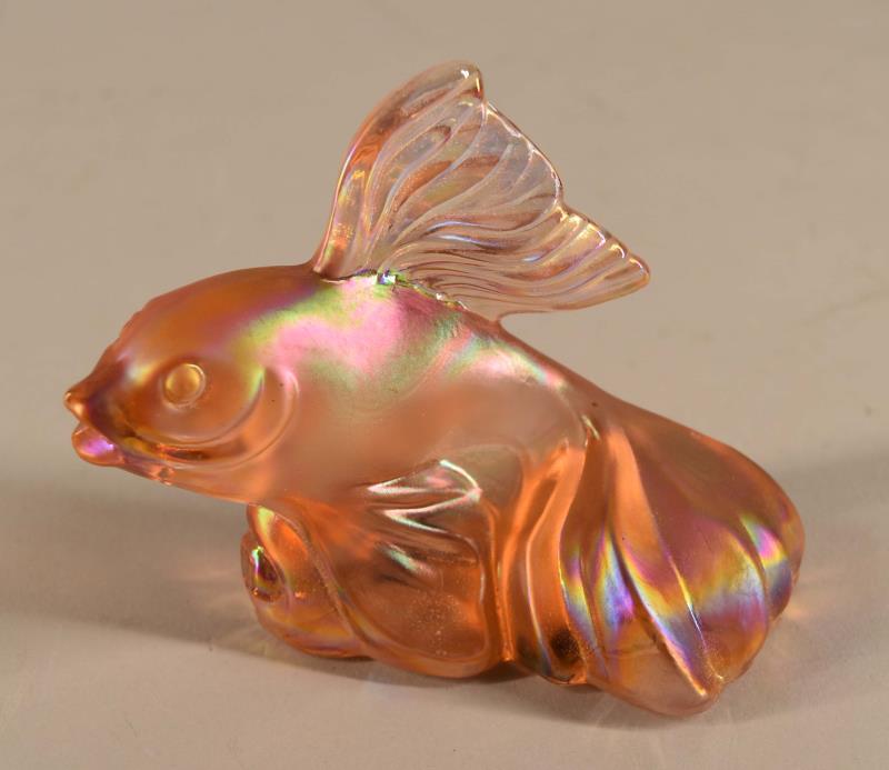 Fenton Pink Iridescent Fish Figurine (1 of 6)