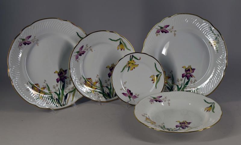 Richard Ginori Royal Garden Dinnerware 5 Pieces (1 of 4)