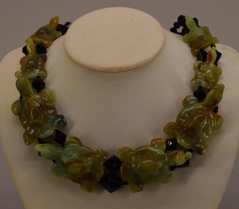 Fiocchi Italy Turtle Necklace: Featuring A Fiocchi Italy Designer Necklace Of Turtles, Measuring 18" Long. The Turtles Measure Between 2" Long To 1.5" Wide And 1.5" Long And .75" Wide. In Good Condition, No Cracks Or Chips.