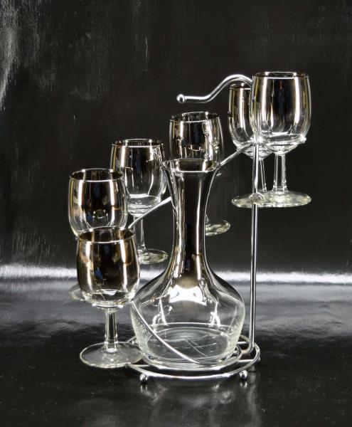 Vintage Dorothy Thorpe Wine Glass Spiral Set: Featuring A Mid Century Modern Silver Fade Wine Glasses Decanter Set Spiral Caddy, Dorothy Thorpe. The Set Includes The Spiral Caddy, Six Wine Glasses And Decanter. Measuring 13" Tall And 10" Across O