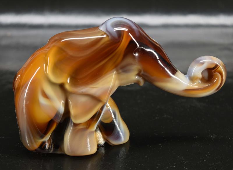 Imperial Glass Chocolate Slag Elephant (1 of 4)