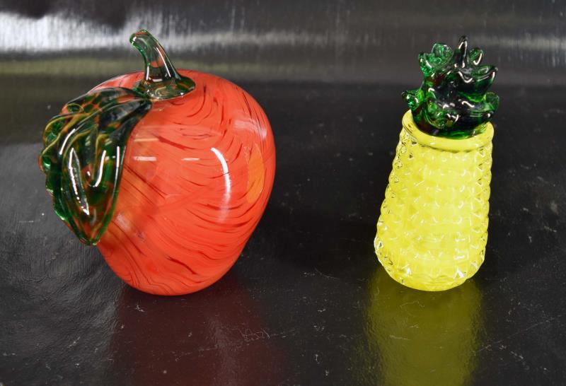 Troutman Art Glass Apple 2016 (1 of 5)