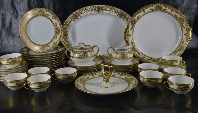 Noritake Fleurgold China Set 50 Pieces (1 of 20)