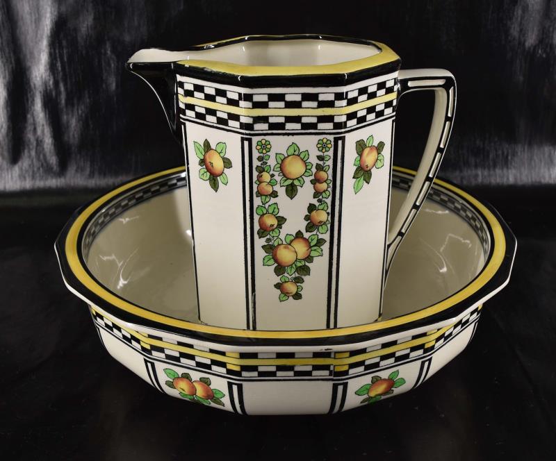 Royal Doulton Painted Pitcher & Basin Set (1 of 9)