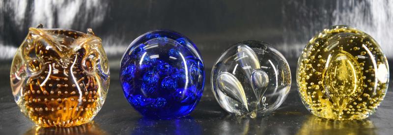 Four Controlled Bubble Paperweights: Featuring A Clear, Cobalt Blue And Amber Controlled Bubble Paperweight, One In The Shape Of An Owl. All Measuring Between 2.25"-3" Tall And 2.5"-3.25" Across. All In Good Condition, No Nicks, Chips Or