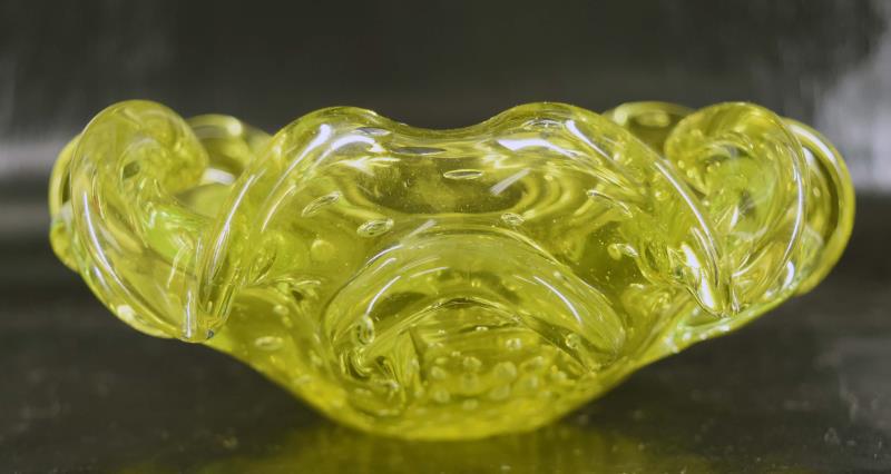 Canary Yellow Controlled Bubble Art Glass Bowl (1 of 3)