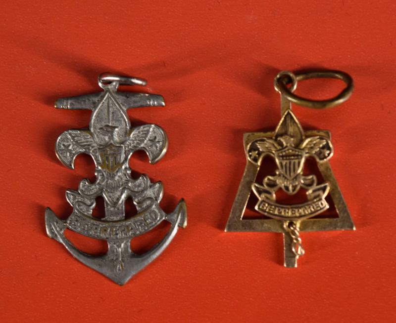 10k Yellow Gold Boy Scouts Of America Eagle (1 of 2)