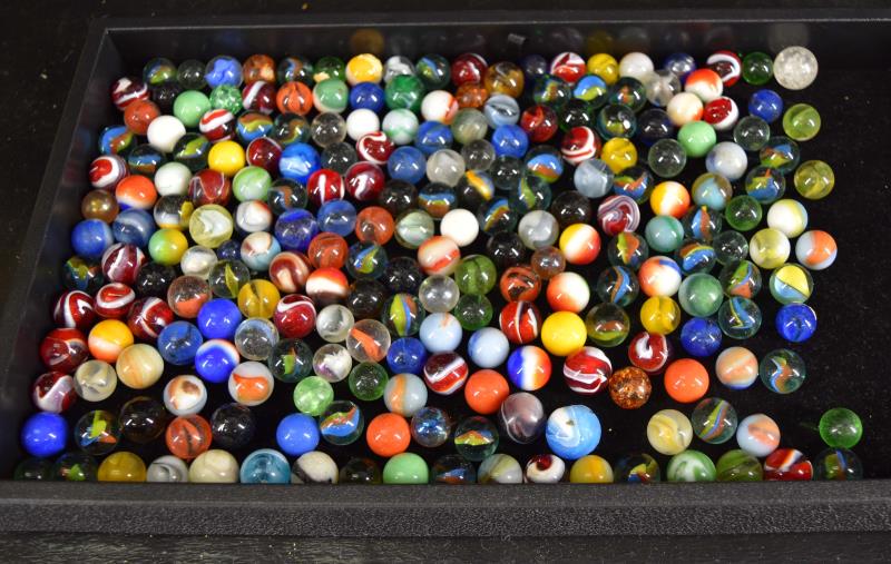Group Of 2.8 Pounds Of Vintage Marbles: Featuring A Bag Of Various Marbles, Weight 2.8 Pounds.