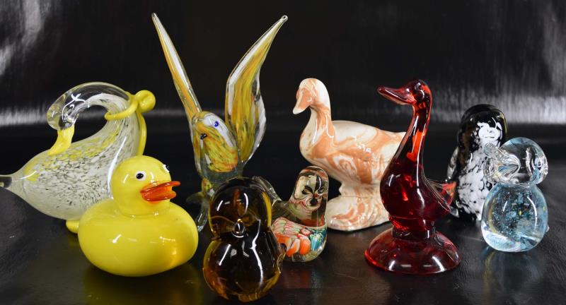 Group Of Eight Art Glass Birds (1 of 7)
