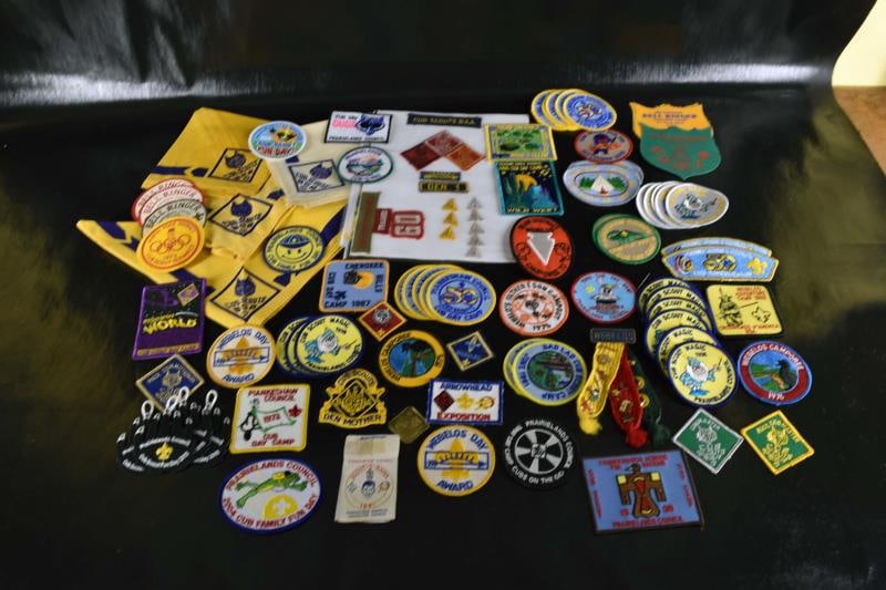 Group Of Cub Scout Patches & Neckerchiefs (1 of 10)