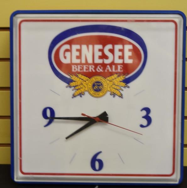 Genesee Beer & Ale Advertising Clock (1 of 4)