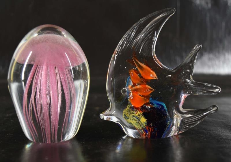 Paperweight And Murano Style Figurine (1 of 4)