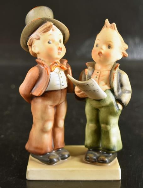 Hummel #130 Duet Full Bee Tmk-2 (1 of 5)