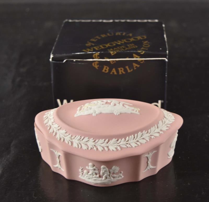 Wedgewood Pink Jasperware Covered Pin Dish (1 of 7)