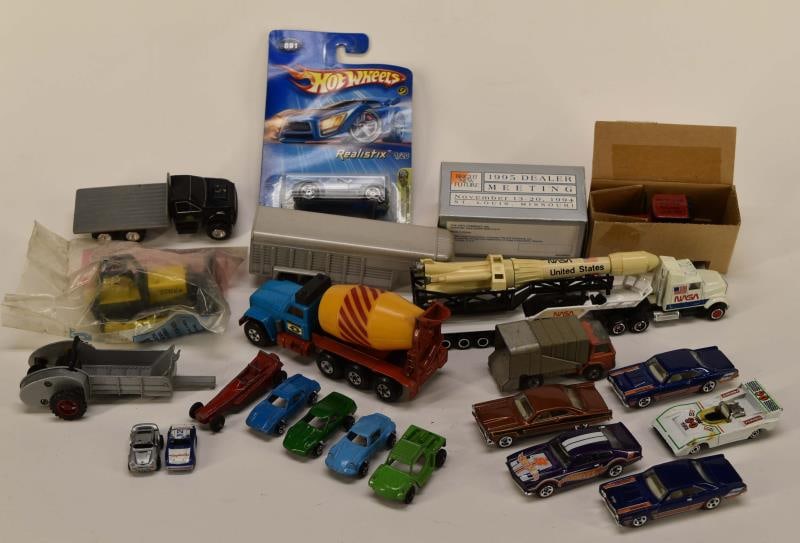 Ertl, Hotwheels, Tootsie And Lesney Cars (1 of 6)